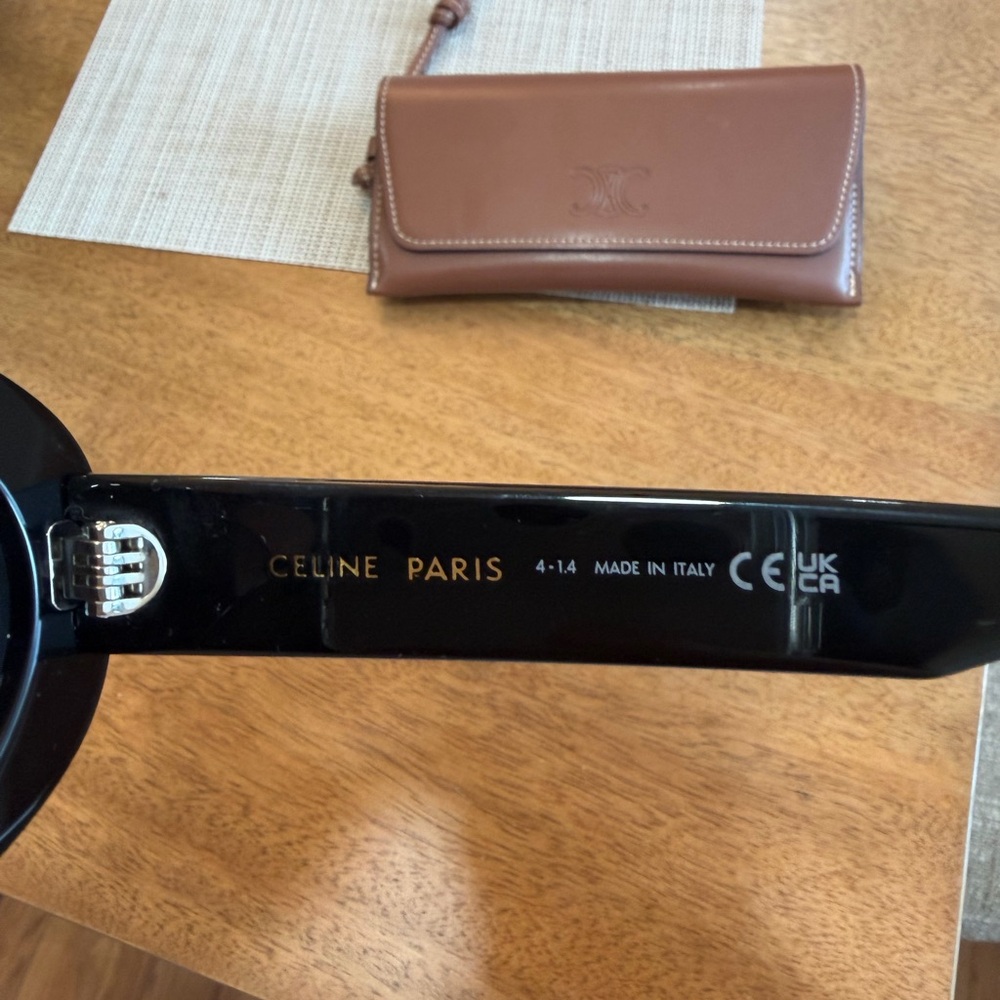 Celine Triomphe Black Sunglasses - Picture 11 of 12
